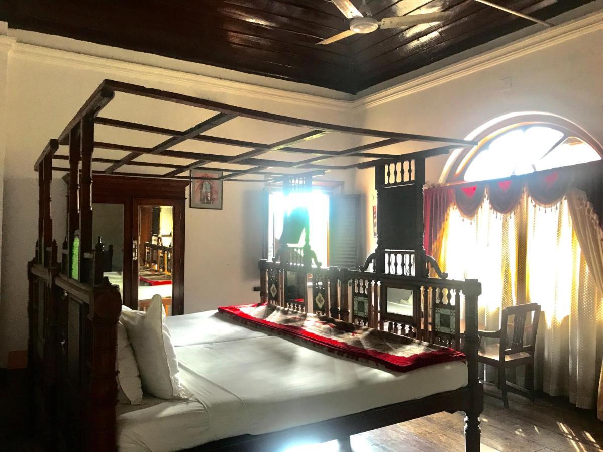 Kochi Ballard Bungallow מראה חיצוני תמונה