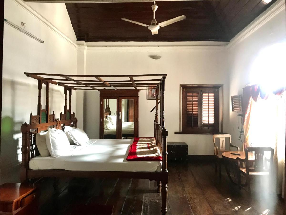 Kochi Ballard Bungallow מראה חיצוני תמונה