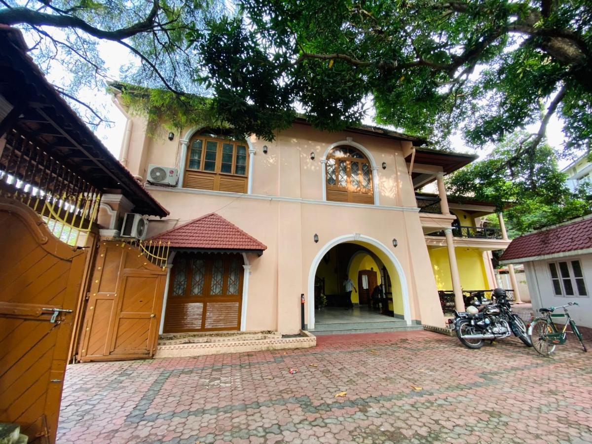 Kochi Ballard Bungallow מראה חיצוני תמונה