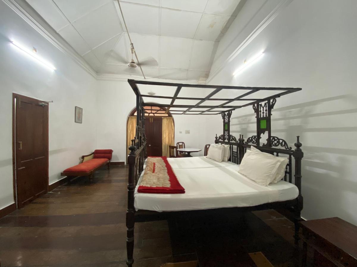 Kochi Ballard Bungallow מראה חיצוני תמונה